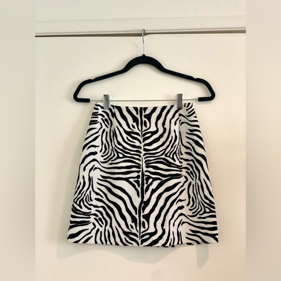 Black White Zebra Print Velvet Mini Skirt Vintage Georgiou Studio Size XS 2 - Picture 4 of 6